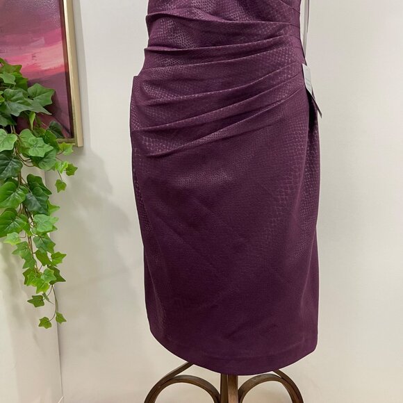 Adrianna Papell Purple V-Neck Ruched Sheath Dress Size 10 - Picture 10 of 11